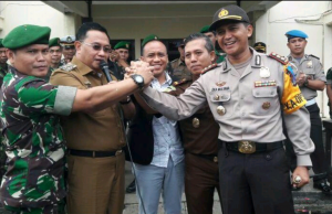 FORKOPIMDA GELAR DEKLARASI ANTI BERITA BOHONG (HOAX)