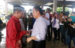 PEMERINTAH KOTA PRABUMULIH SERAHKAN DANA INSENTIF TRIWULAN 1
