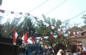 Sambut Dirgahayu Ke – 73, Jl. Desa Dijayanti – Tangerang Dibanjiri Kibaran Bendera