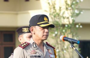 POLRES PRABUMULIH SELIDIKI CURANMOR DIPELATARAN MASJID