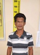BAPAK BEJAT CABULI ANAK KANDUNG