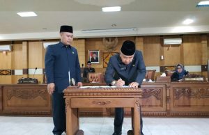 DPRD OKU Setujui APBD TA 2019 Rp1,5 Triliun