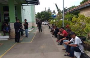 Warga Geram, PLN Putuskan Aliran Listrik Secara Sepihak Tanpa SP
