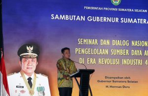 Hadiri Seminar Himpuni, Herman Deru Serukan Perlawanan Terhadap Kemiskinan