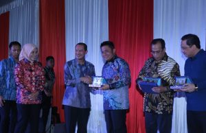 Herman Deru : Tekad Kami Pemerataan Pembangunan di Sumsel ” HIMPUNI Welcome Dinner di Kediaman Wako Harnojoyo “
