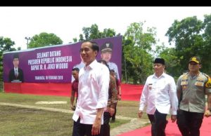 Urus Sertifikat Mudah & Cepat, Presiden Jokowi Bagikan 5.000 Sertifikat Tanah Di Banten