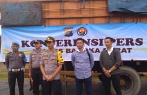 Polres Bangka Barat, Tangkap Tiga Fuso Bermuatan Kayu Sengon Diduga lakukan Ilegaloging