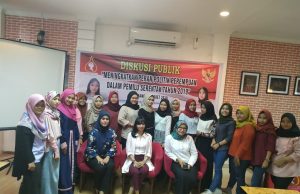 Kaum Perempuan Harus Memerdekakan Diri Sendiri