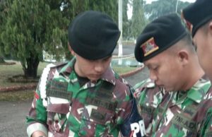 Menciptakan Rasa Aman dan Nyaman Yonkav 5/DPC Karang Endah Cek Kelengkapan Adminitrasi Kendaraan