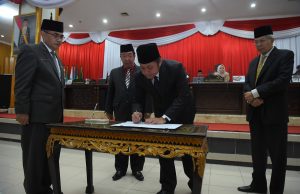 Gelar Paripurna, Anggota DPRD Sepakat Terima Hasil Pertanggungjawaban APBD Provinsi Sumsel TA 2018