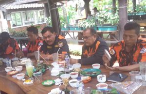 Jalin Silaturahmi PAC Ormas Pemuda Pancasila, Gelar Reuni di Rumah Makan Istana Nelayan