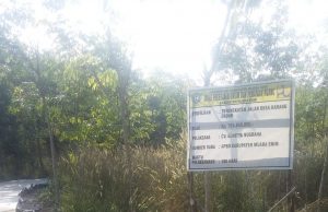 Hasil Proyek Peningkatan Jalan Didesa karang Endah, APBD Muara Enim 2019 Diprotes Warga