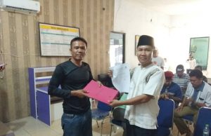 Ratusan Masyarakat Dukung Arief Mendaftar Sebagai Calon Kades Pagedangan Ilir