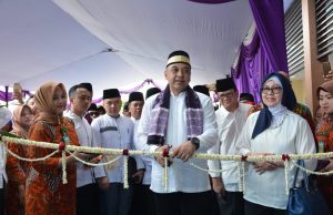 Zaki Resmikan Pasar Dan Puskesmas Mauk