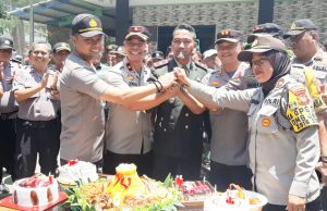 Wujudkan Sinergitas TNI-Polri, Polsek Muara Baru Ucapkan Selamat HUT TNI Ke 74
