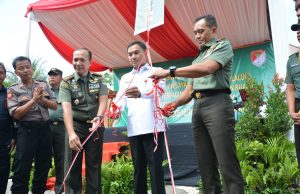 Wakil Bupati dan Danrem Buka Acara Baksos TNI
