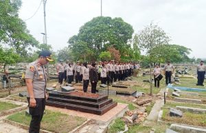 Kapolres Tanjung Priuk AKBP Dr. Reynold E.P. Hutagalung, S.E., S.I.K., M.Si., M.H. Ucapkan Turut Berduka Cita Kepada Alm Brigadir M Rifai Manullang