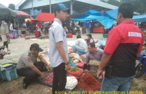 Giat Bhabinkantibmas Polisi Sidak Pasar Lembak