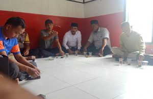 Kades Kandawati Gelar Silaturahmi Tatap Muka RT dan RW Berikan Arahan Kerja