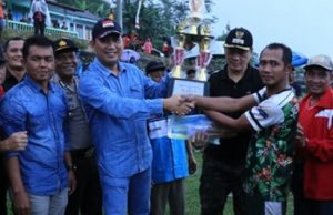 Bupati dan Wabup OKU Selatan Hadiri Turnamen Sepak Bola Bupati Cup di Sungai Are