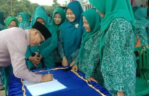 Ajak Terapkan Pola Hidup Sehat, Bupati PALI Kukuhkan Duta Stunting TP-PKK