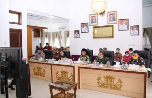 Plt Bupati Lampura Bersama Ketua DPRD dan Kapolres Gelar Video Conference Covid-19