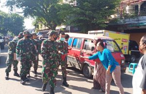 Terdampak Covid-19, Kodim Lebak Bagikan Masker dan Sembako Gratis