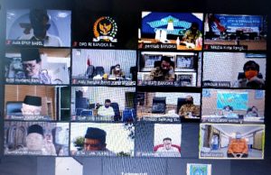 Anggota DPD RI Bersama Pemprov Babel dan Pemda Bahas PP Covid-19 Melalui Vicon