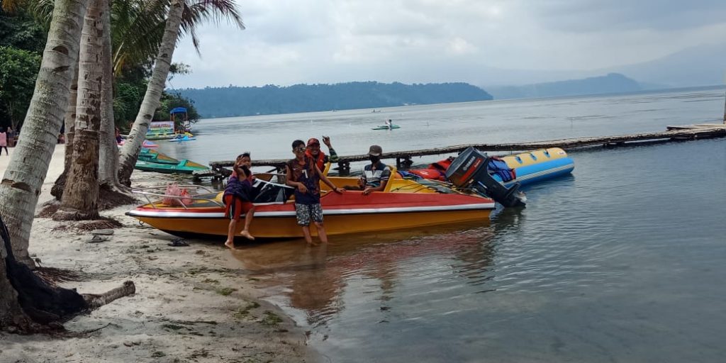 Pantai Bidadari Salah Satu Objek Wisata di Danau Ranau Menarik ...