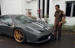 Sebelumnya Sepi Peminat, Kejari Palembang Bakal Lelang Kembali Mobil Mewah Ferrari 458 Speciale