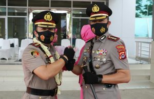 Lepas Sambut diwarnai Haru, Kombes Pol Wahyu Sri Bintoro Resmi Jabat Kapolresta Tangerang