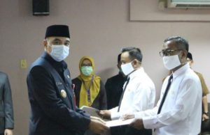 Ahmed Zaki Iskandar Lantik 681 PPPK Kabupaten Tangerang Secara Simbolis