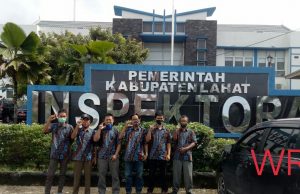 Diduga Berhentikan Perangkatnya Secara Sepihak, Pj Kades Pulau Panggung dilaporkan Ke Inspektorat