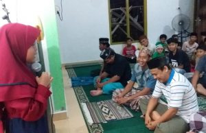 Di Masjid Ini.. Justru Bocil yang Ngisi “Kulkas” Sebelum Taraweh dan Witir