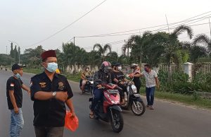 Ormas Lapbas DPC Serang Giat Ramadhan Bagikan Takjil dan Bukber Anggota