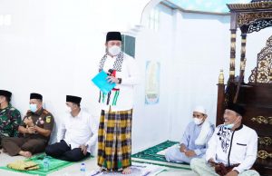 Herman Deru Lakukan Safari Jumat di Desa Belatung Kabupaten OKU