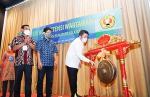 Herman Deru Siap Anggarkan Dana Tingkatkan Kompetensi Wartawan