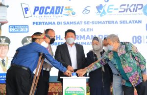 Launching Pojok Baca Digital dan Aplikasi E-SKIP, HD Apresiasi Samsat Palembang III Kreatif Manjakan Wajib Pajak