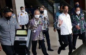 Wagub Banten Bersama Bupati Tangerang dan Ketum Gaikindo Sambut Kunker Jokowi di GIIAS 2021