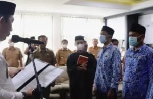Popo Ali Lantik Pejabat Fungsional Lingkup Pemkab OKU Selatan