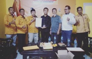 Lakukan Verifikasi, KPU dan Bawaslu Karawang Sambangi Sekretariat DPC Partai Hanura