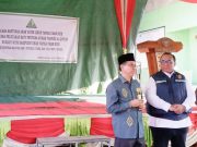 Presiden ASEAN TUC Berikan Santunan dan Bantuan Tablet Kepada 20 Anak Yatim I2KUR PALI